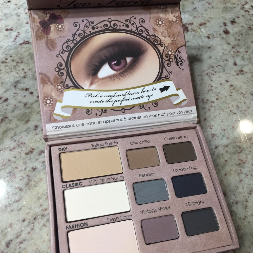 TOO FACED MATTE EYESHADOW PALETTE NIB - Picture 5 of 6